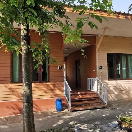 Baan Pordee Homestay Phayayen Eksteriør bilde